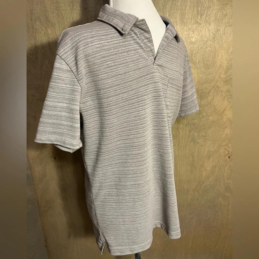 Banana Republic Grey Tonal Stripe Polo w/Chest Pocket  M